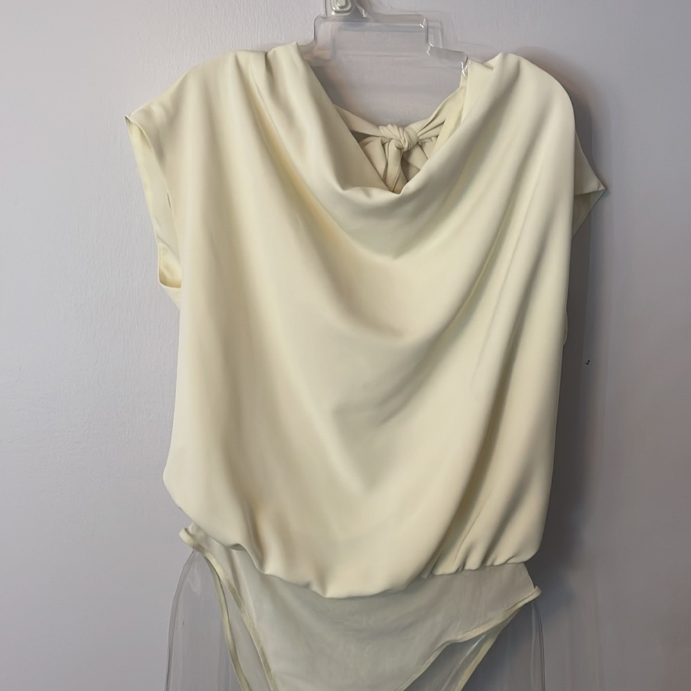 Cowl Neck Tank with Tie in Back Size L